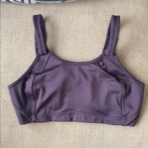 Moving Comfort 34D sports bra